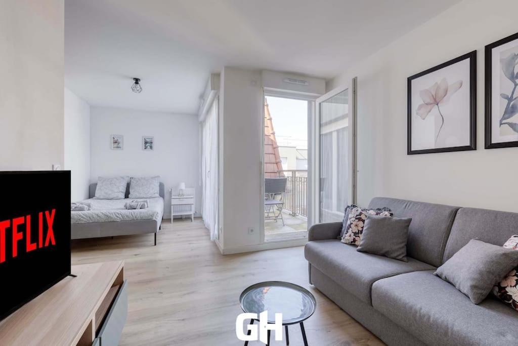 Le Season - Bel Appartement - Proche Disney & Paris Rer E ヴィリエ・シュル・マルヌ エクステリア 写真